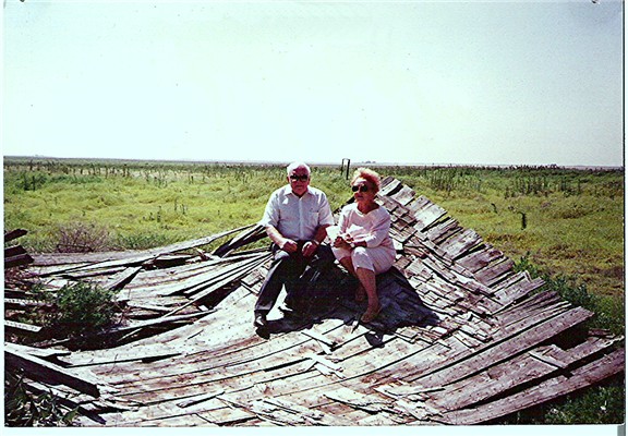 Frank W A Conard with his sister, Hazel Fern Conard Burns, on the roof of that house in 1989.