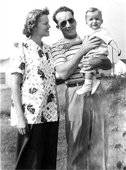 Frank William Abner Conard with his wife, Billie Faye 
		Waller Conard, and thier first born child, Frank W Conard II, at Buckeye, Colorado.
